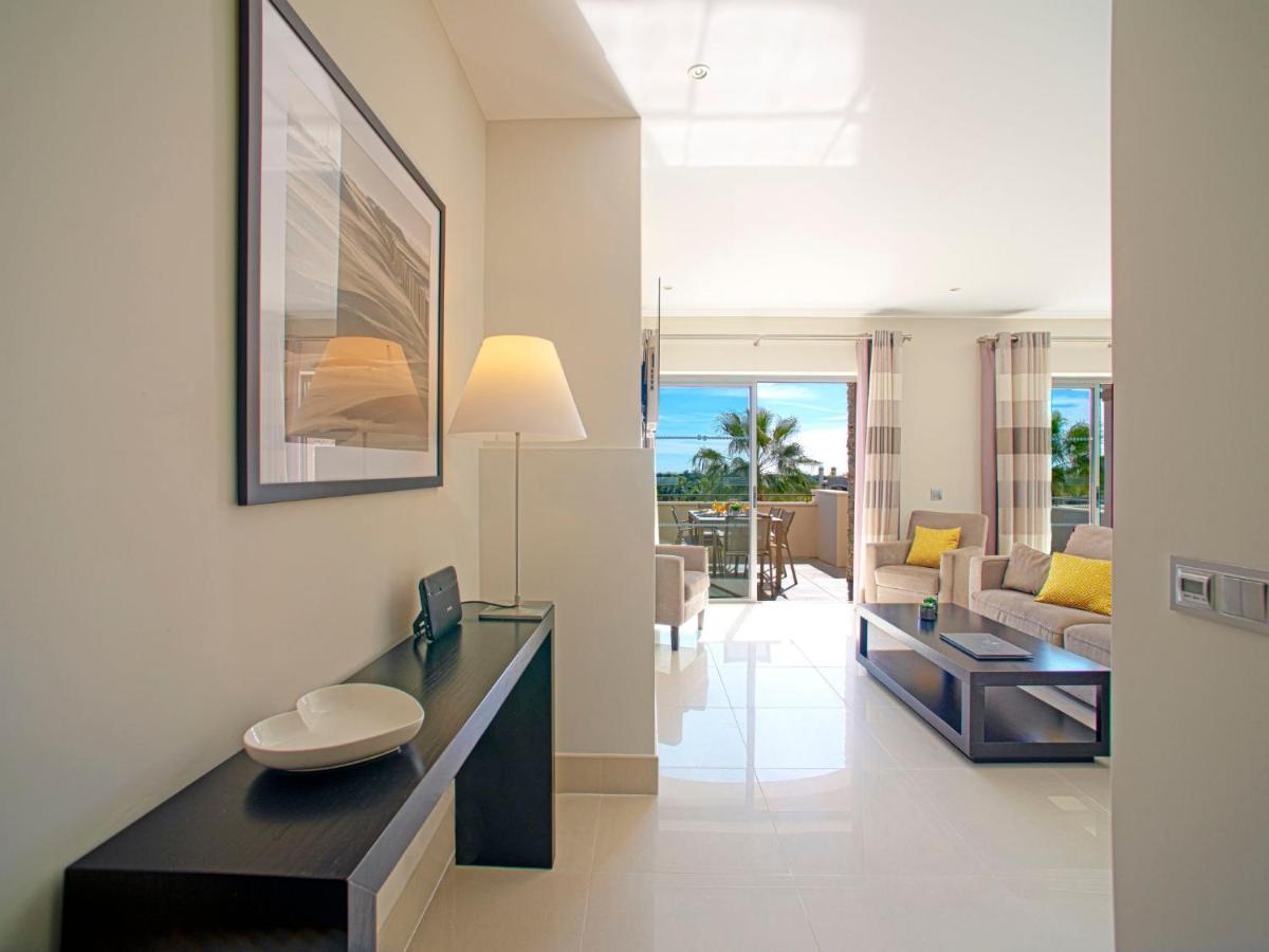 Apartment Pine Hills Cristal By Interhome ヴィラモウラ エクステリア 写真