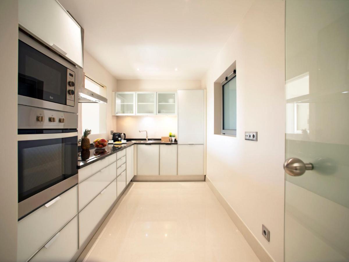 Apartment Pine Hills Cristal By Interhome ヴィラモウラ エクステリア 写真