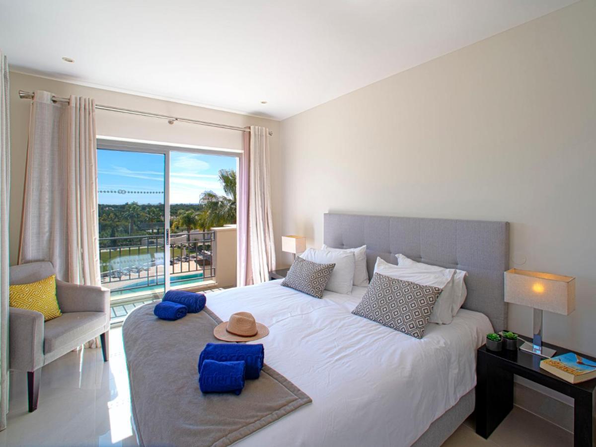 Apartment Pine Hills Cristal By Interhome ヴィラモウラ エクステリア 写真