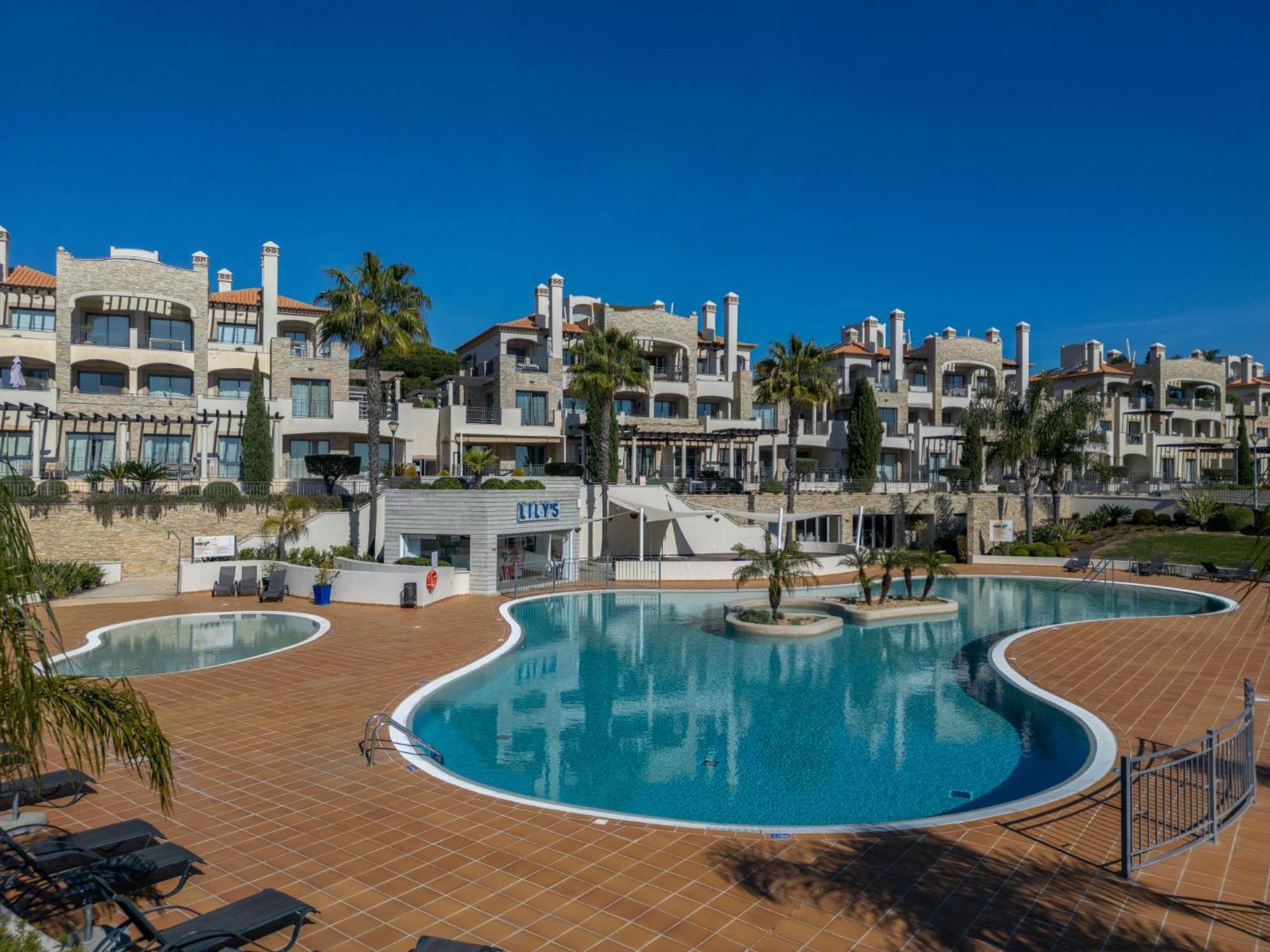 Apartment Pine Hills Cristal By Interhome ヴィラモウラ エクステリア 写真